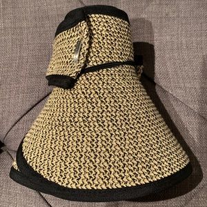 Stylish Black and Tan Women's Hat